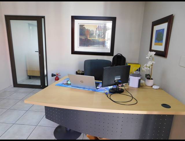 120M² OFFICE TO LET IN ROBINDALE